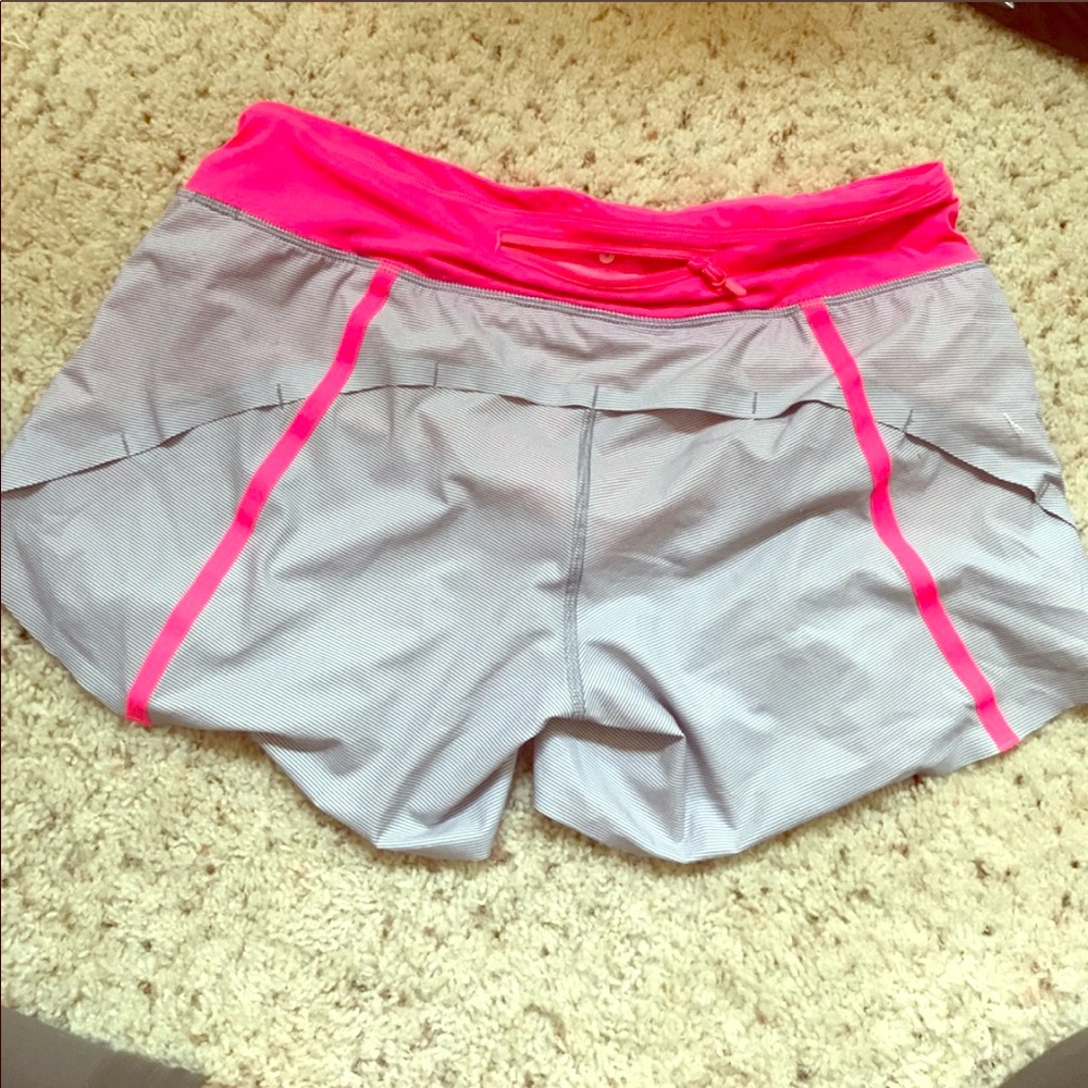 Lululemon run time short